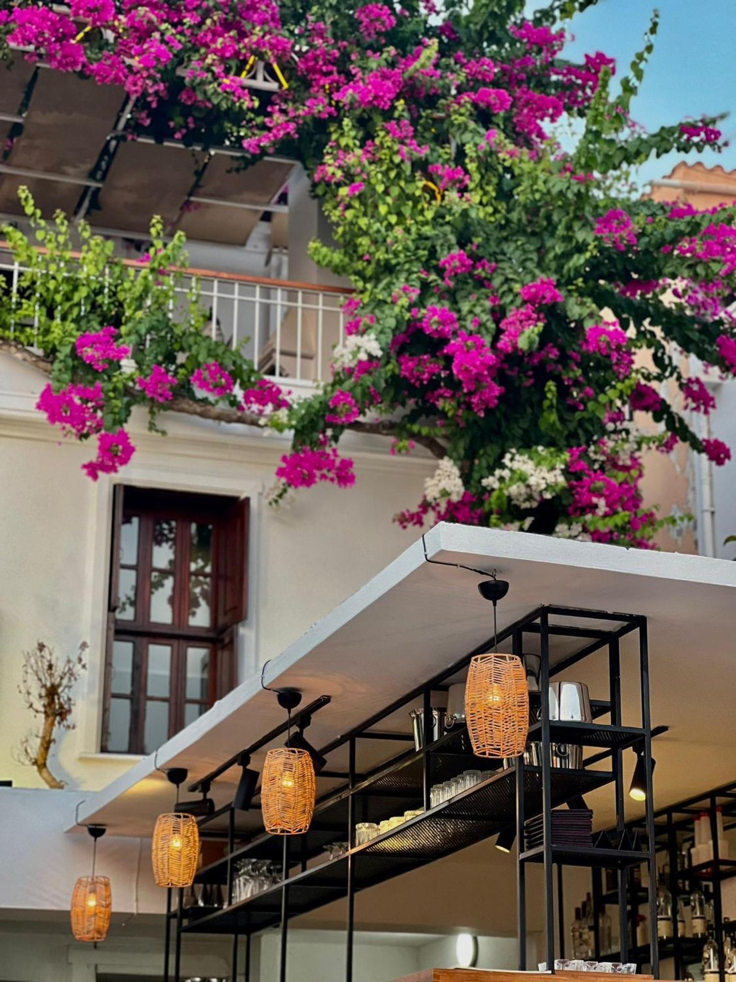 Kalkan Port Exterior foto